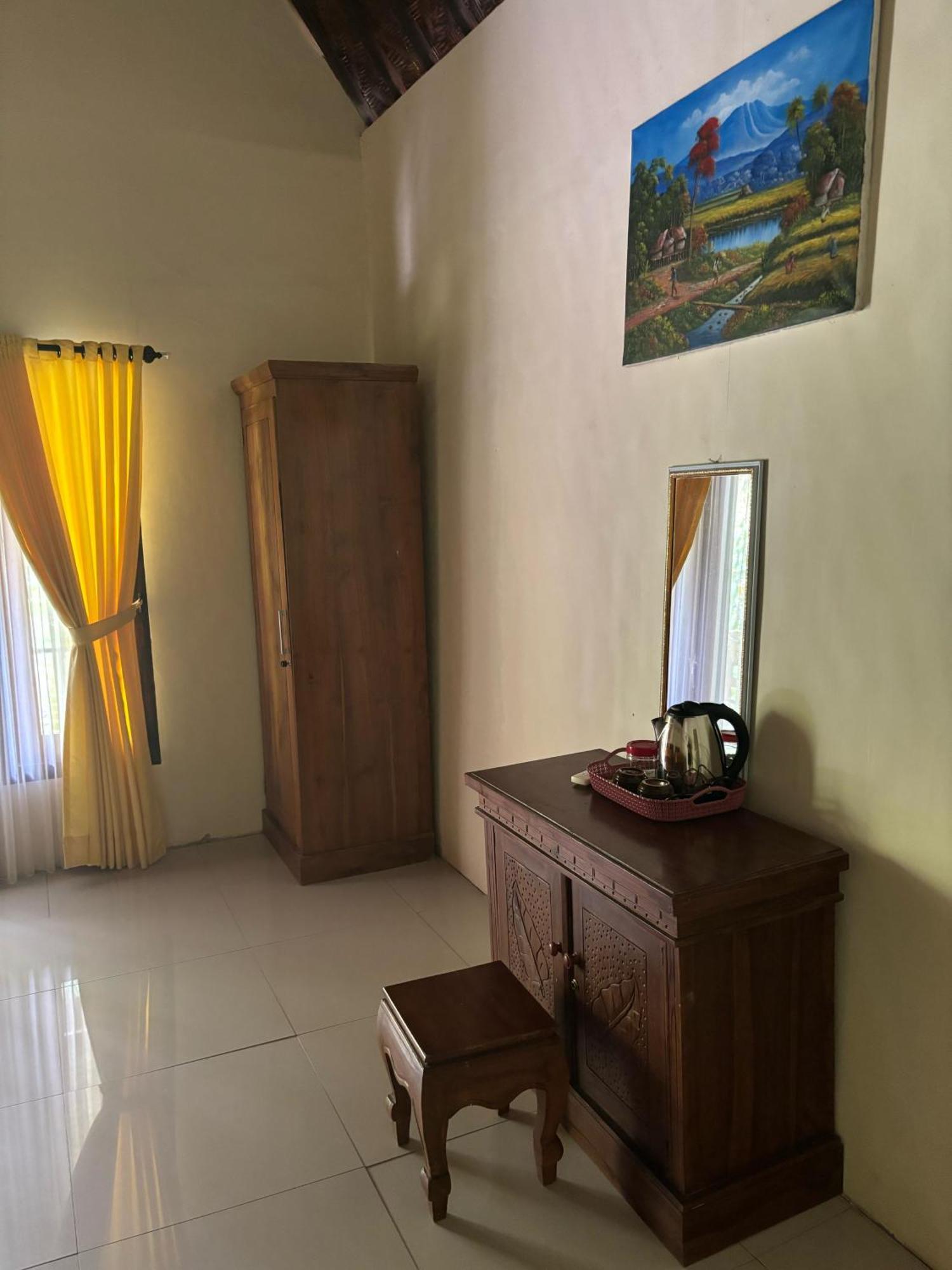 Kubu Artha Bungalow Nusa Penida Ped Esterno foto